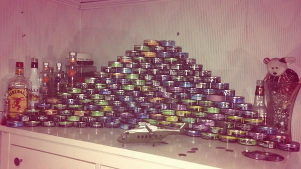 PropaganduPanda's tweet image. A year of chewing #diptower #DBH