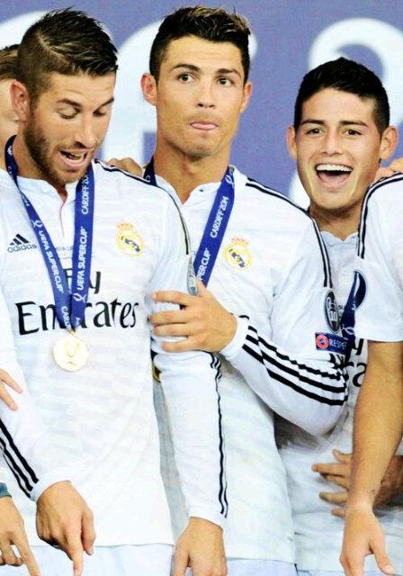 JamesCo10mbia's tweet photo. Sergio Ramos, Cristiano Ronaldo y James Rodriguez. http://t.co/nJlvI3u5FQ