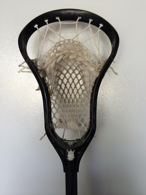 hhstrings's tweet image. An @victoryearned Clutch elite X with @THRONEOFSTRING 15mm white mesh. Took a little to find right shooters