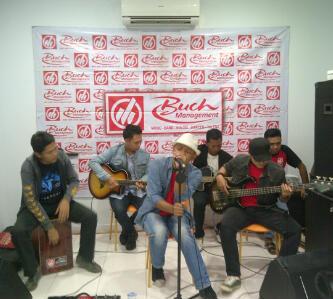 InNeR band Official (@inner_band) on Twitter photo 