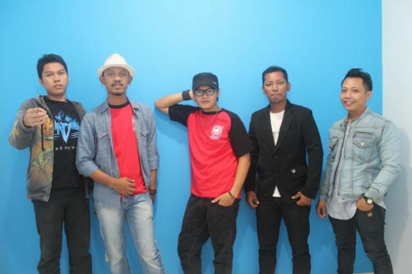 InNeR band Official (@inner_band) on Twitter photo 