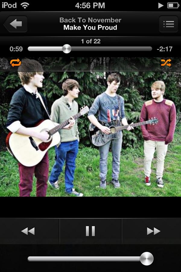 Back2NovFANS's tweet image. BUT LOOK AT HOW CUTE @BackToNovember_  WAS. I LOVE IT. Amazing song too ^_^ &amp;lt;3