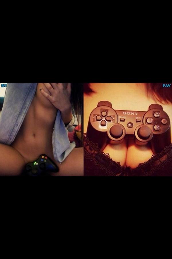 OMGItsNormaaal's tweet image. Rt For Xbox Fav for PS3