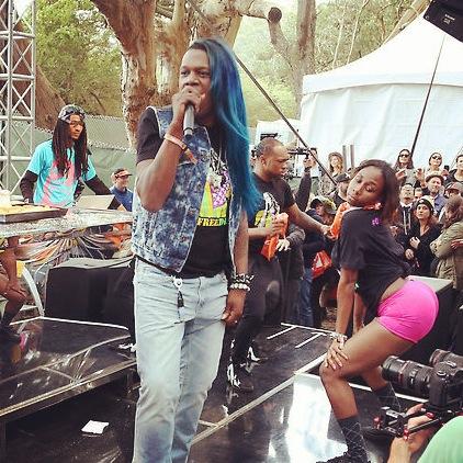 Embedded image permalink