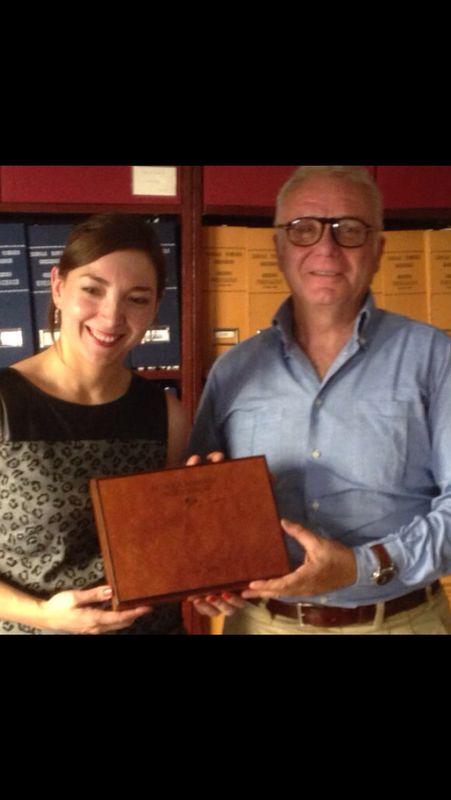 MaticesL's tweet image. Nuestra directora haciendo alianzas con Parisi, director Scuola Romana Rorschach. Curso intensivo en esa tecnica!