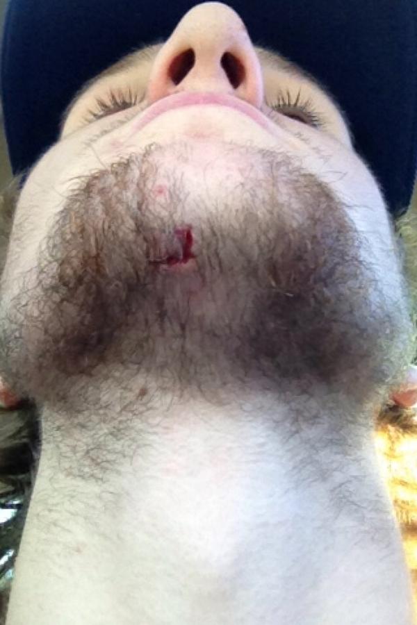 tyler_tjjohnson's tweet image. Me and buckets of pucks don't get along #praccy #visorprobs