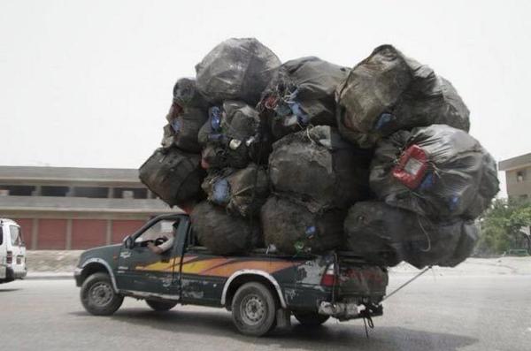 CarFails's tweet photo. You're either doing it right or failing really hard. http://t.co/AX10xokhtj