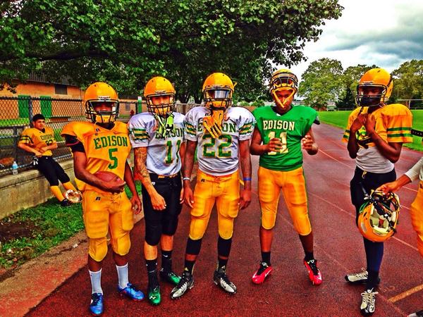 Edison Football tweet media