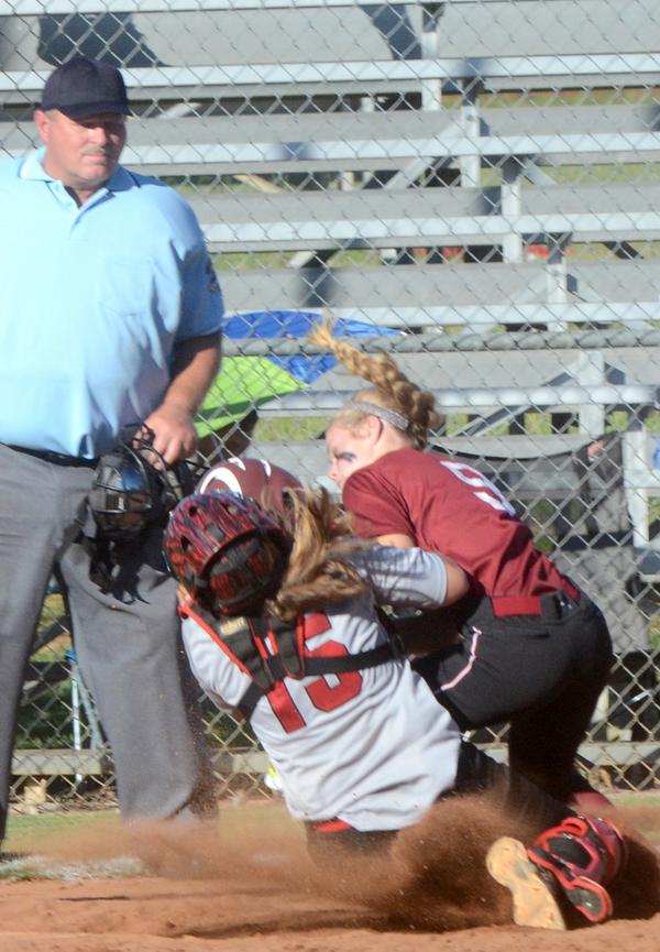 Carly Alderman (@northgate5) doing her best linebacker impersonation at today's Northgate-Alexander game.