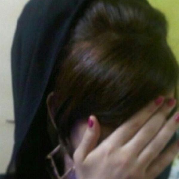 fatooom_112's tweet photo. @fatooom_112: شروطي عشرة دينار كرددت فيفا للجادين فقط والي حاب ينكني يكلمني كيك. 
Fatoom_11112 http://t.co/RgEvkAI9xs http://t.co/PtZ6hnUqz4