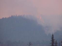 chilewildfires's tweet image. #CAFire #julycomplex KlamathNF 1652 acres / Whites Fire 753acres. #images by Bob Patton , Paul Gibb  http://t.co/A0Wqnke7Wt" @nwfireblog