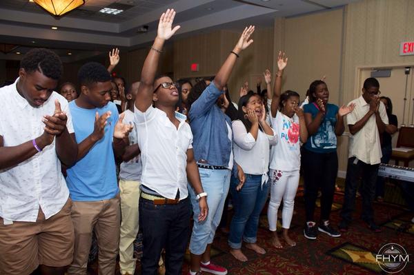 PgalindoMusiq's tweet photo. It's a blessing to see this Generation crying out to God in worship. @ProdigyPraise @sherylbrady #FHN #GenerationNow http://t.co/weyvw5OWtd