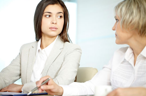 marieclaire's tweet photo. How to deal when you don’t get along with your boss: http://t.co/bl57Whtq5L http://t.co/ReLZ38SEe1