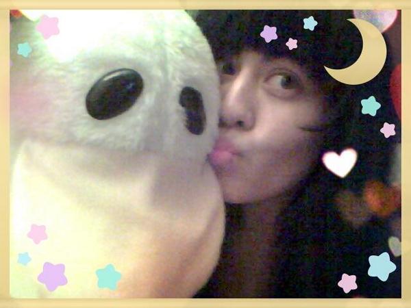 Besito de las buenas noches al poro! @LeagueofGirlsLA  @leagueofporo @LeagueofFandom #lol #poros #LeagueOfLegends