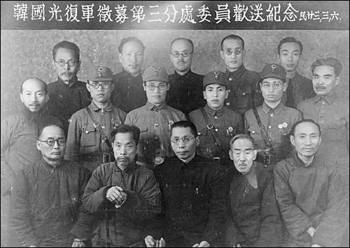 친일파와 독립운동가
어느 한 강사의 짧은 의견.
꼭 한번 보시기 바랍니다.
tvpot.daum.net/clip/ClipView.…