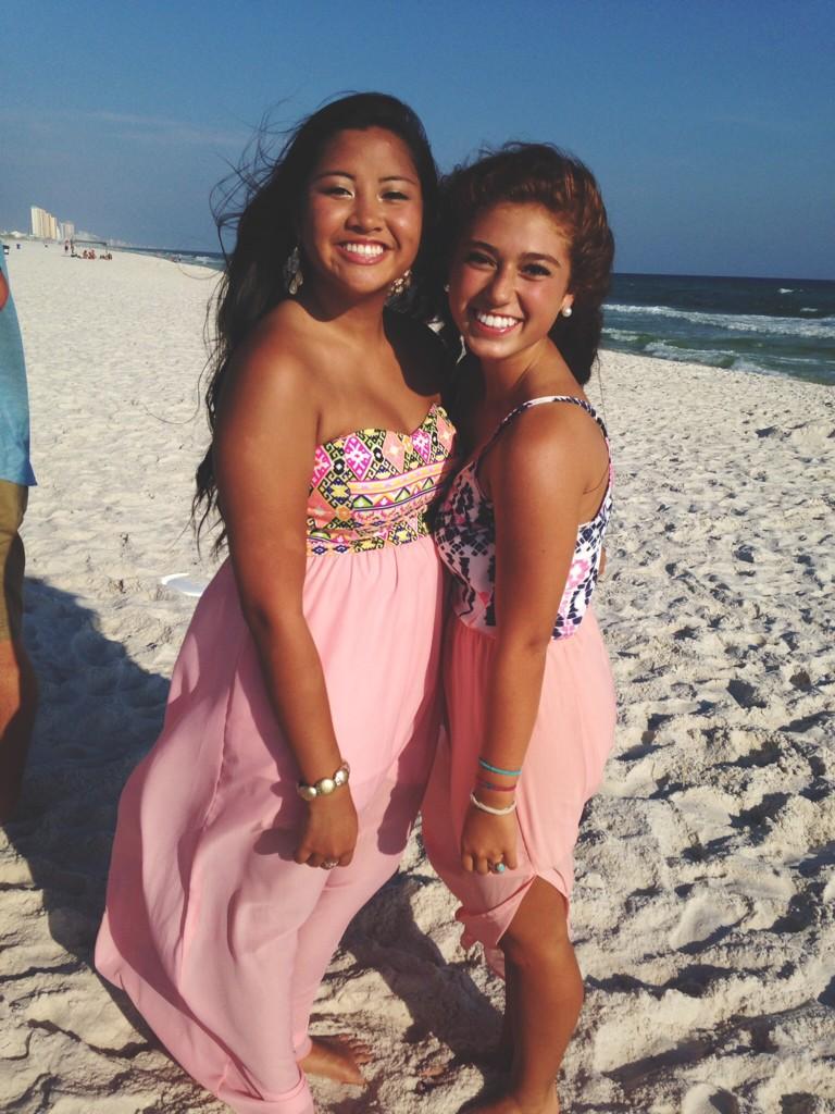 Happy birthday to my favorite Disney princess Ariel!       luv u & hope you have a great day 
