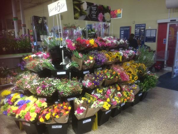 marshall4_james's tweet photo. @seanomara7 @markwinter1 @Hinckleyheroes @lolc1805 excellent produce standards from shaun tonight !! #2getherwecan http://t.co/vNrAnBjd0u