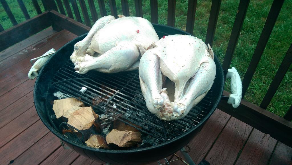 [Image: BuB-ExtIAAAPRio.jpg:large]