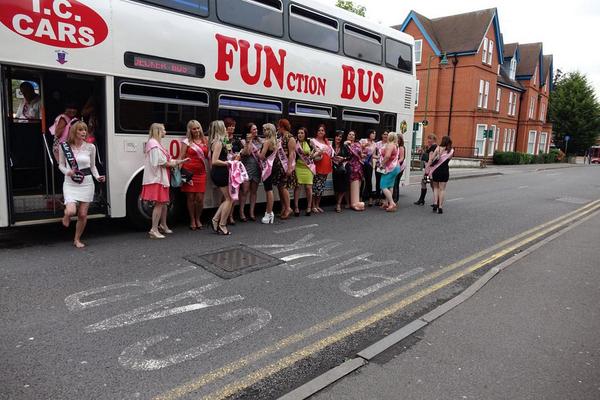 FUNctionBUS's tweet image. Soggy day. But your #party #event can start off dry with us. #bus #happydays