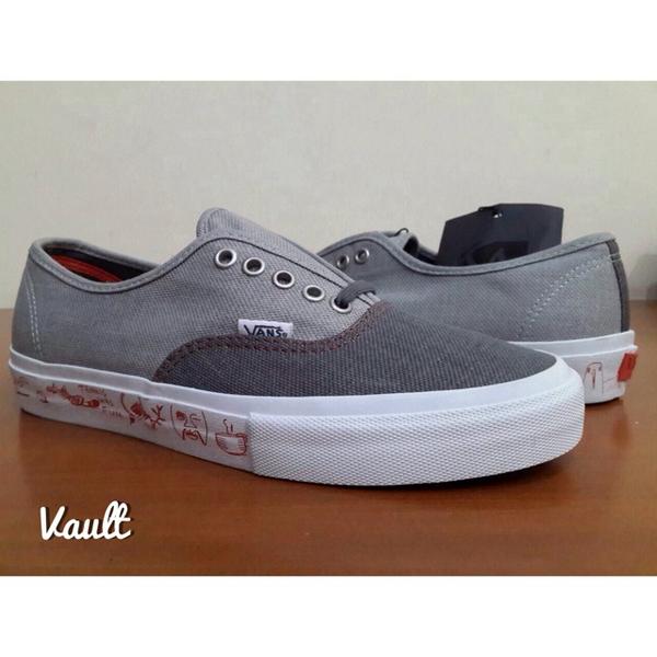 Vault Store tweet media