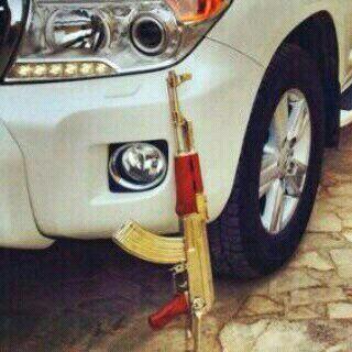 _mliar_ tweet picture