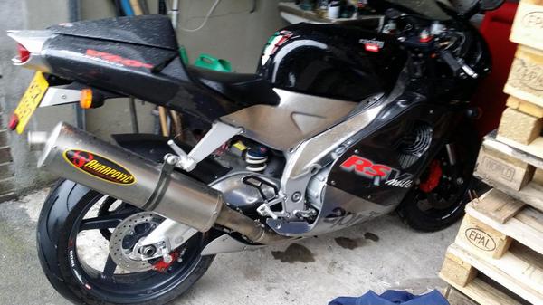degogs82's tweet photo. @likesharp got ma new baby http://t.co/4ZzOq3qqkn