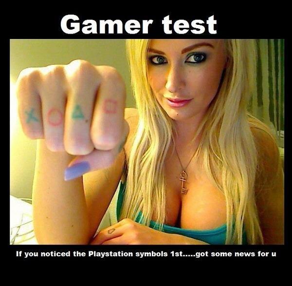 XGamerProbsX's tweet image. I noticed the playstation symbols first😳 #gamer #GamerProblems