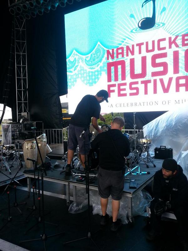 NantucketTips's tweet photo. And the final stage prep... #ackmusicfest at #Nantucket Tom Nevers Field @ACKMusicFest @BostonGlobe @NewEnglandInfo http://t.co/bKwWKGwVes