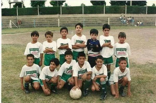 Guillermobalbis's tweet photo. @mudo_vazquez mira pachorra. Foto del recuerdo en #BarrioParque http://t.co/aYm3bHx9yb