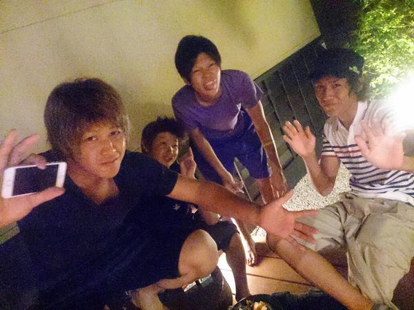 xjk13yz's tweet photo. 人生楽しいことだけじゃないし
そのぶん辛いこともあるから
それをのりこえて人間つよくなる

やからこれまでしてきたことが
はじじゃないしバカにされても
自分のしたことはまちがってないとおもうよ

やからあきらめんなよだいき http://t.co/P66FBz1QEz