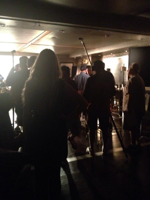 7x02 "MONTREAL" spoilers BuCpMfQCUAAu4Nk