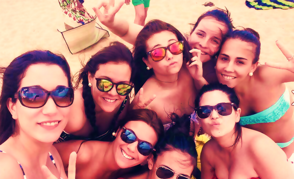 makita_yo's tweet photo. Albufeira queridaa..... ♥✈♥✈♥✈♥ http://t.co/Vl4zh7EXeB