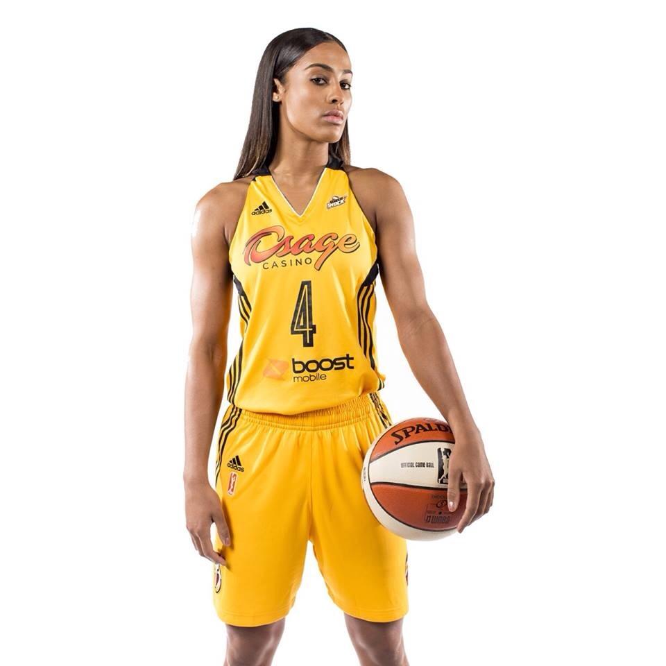 Happy 24th Birthday to WNBA All-Star Skylar Diggins! 