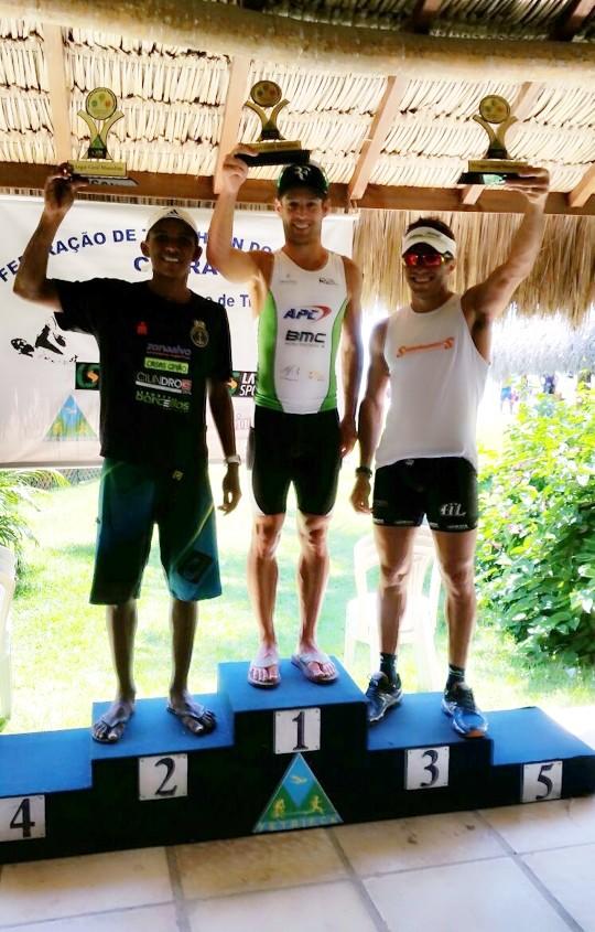 _porai's tweet photo. Hoje no Cumbuco teve o Campeonato Cearence de TRIATHLON e o carioca @raulfurtado levou o 1º lugar parabéns campeão! http://t.co/j3qQXKJbm7