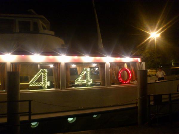 collectif_440hz's tweet image. Est-ce qu'on nous a vu depuis tout le lac? #Collectif440Hz #KingBoat #FunkyFunky