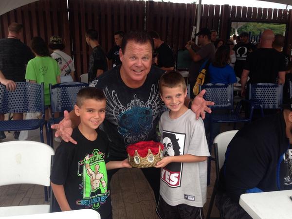 PIMSMike's tweet photo. Stevie G and big O meeting the king @JerryLawler #topoftheworld @ang5ger http://t.co/omgZ08T56I