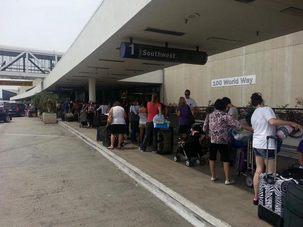 southwest baggage check time