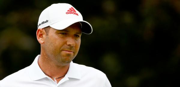 GolfCentral's tweet photo. Sergio Garcia (-14 thru 15) leads by 5 with play stopped @WGC_Bridgestone - http://t.co/2SzhIv4O7t http://t.co/v832GyiSWF