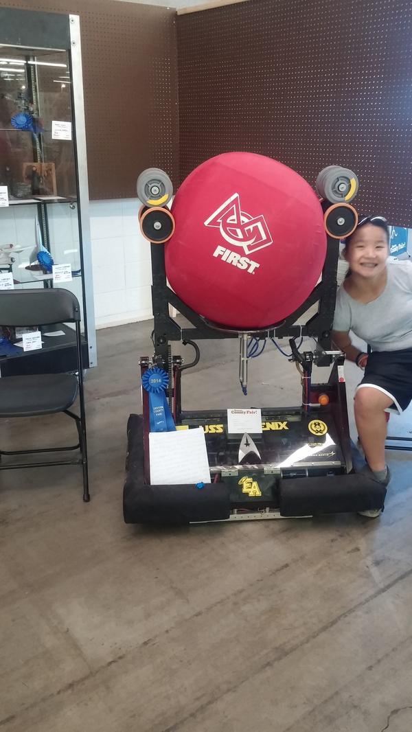 First place #FRC robot at the #DenverCountyFair. Looking forward to the rest of the day.