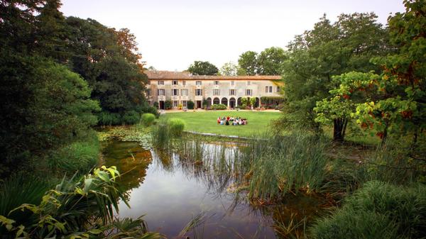 Outdoor Q&amp;A with Alan Meyerson at <a href="/StudiosLaFabriq/">Studios La Fabrique</a>