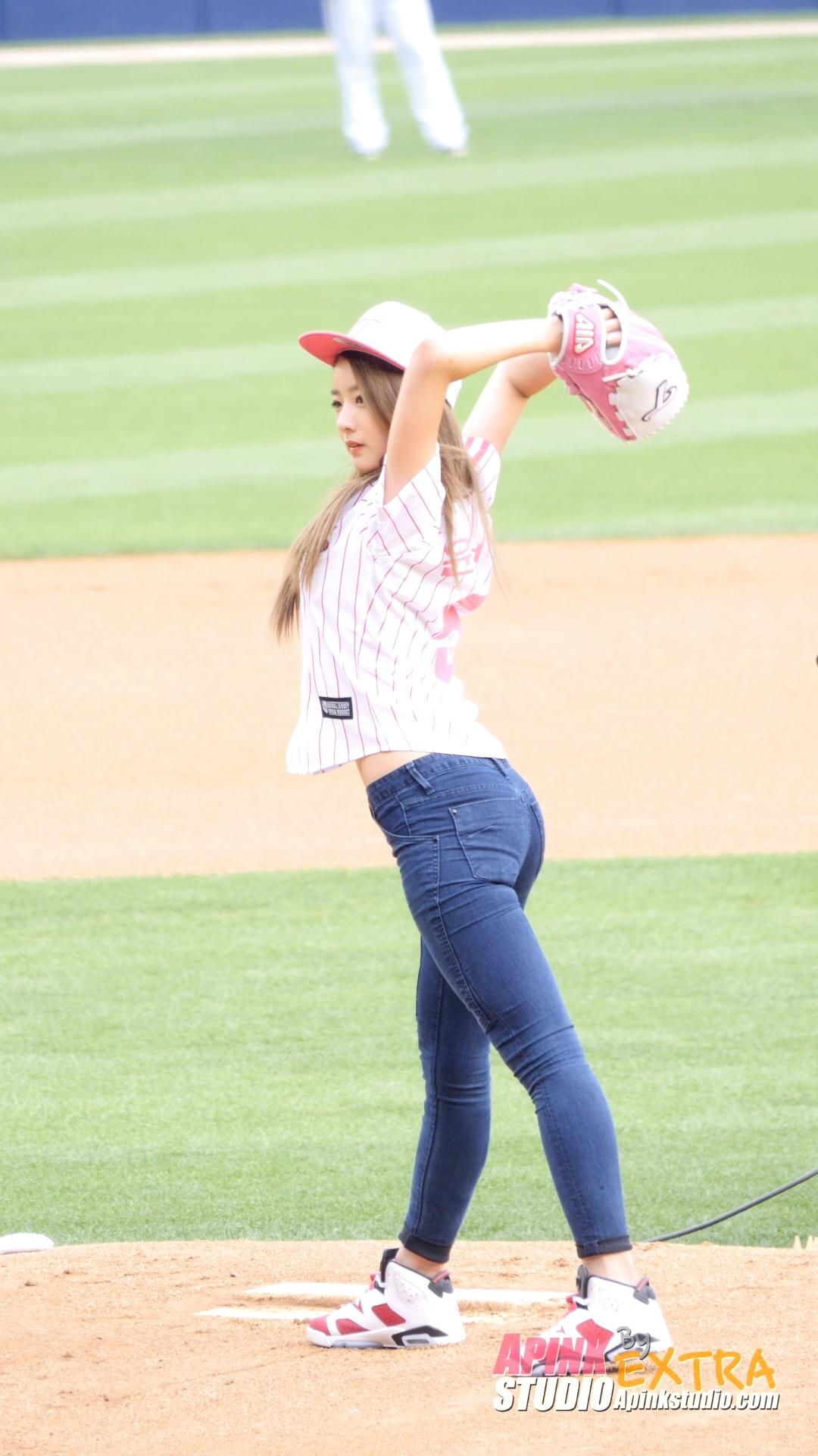 BuDaR9KIIAA5OYR.jpg:large