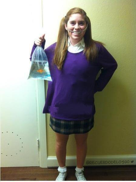 Si no lo pillas me temo que no podemos ser amigos.