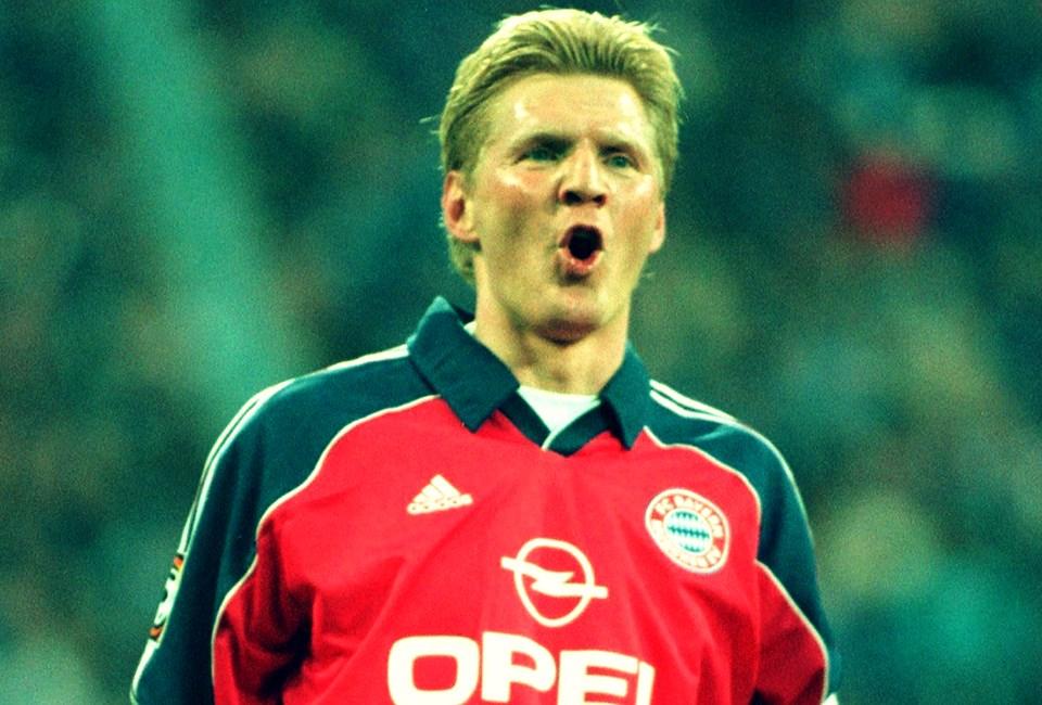 Happy birthday to the winner with in 2001! 

- Stefan Effenberg - 