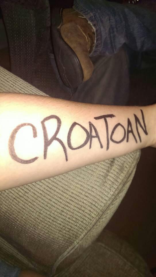 e_elizabeth91's tweet photo. Yesterday! :) #supernatural #August1st #futuredean #hippiecas #samifer #preparefortheorgy #croatoan #virus #SPN http://t.co/GXxAgf4WLx