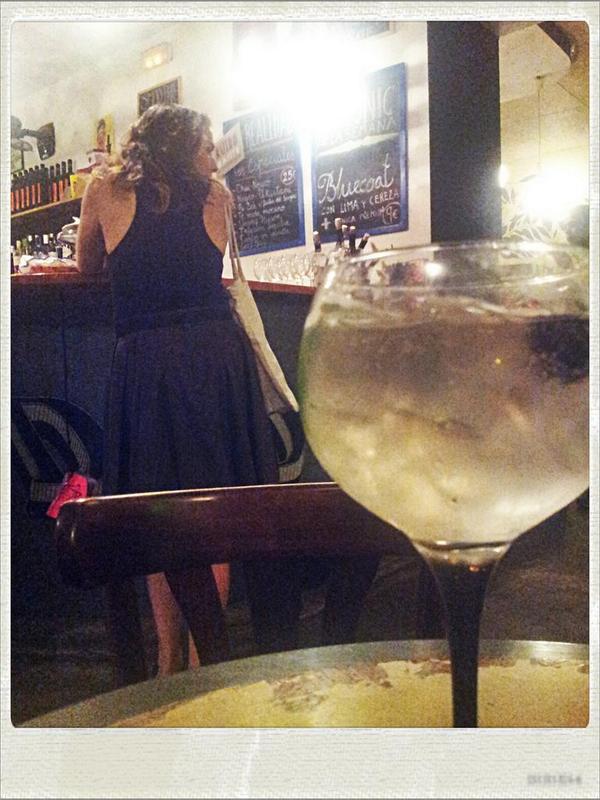 Grandes gintonics en <a href="/larealidad_bar/">La Realidad</a> de Madrid, uno de los clubbers de <a href="/bifm/">BI FM</a>