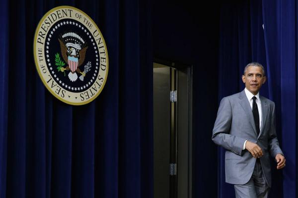 engadget's tweet photo. In case you missed it, President Obama signed the cellphone unlocking bill into law yesterday: http://t.co/SvNRXOXJBr http://t.co/9Rr8wC6J0C