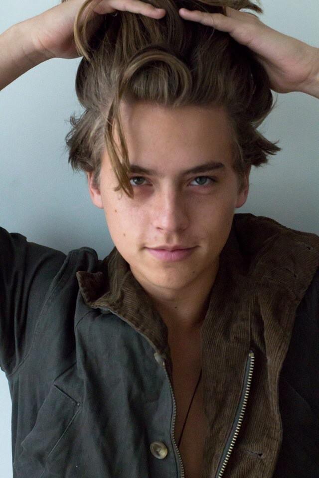 Cole M. Sprouse on Twitter: "Self portraits http://t.co 