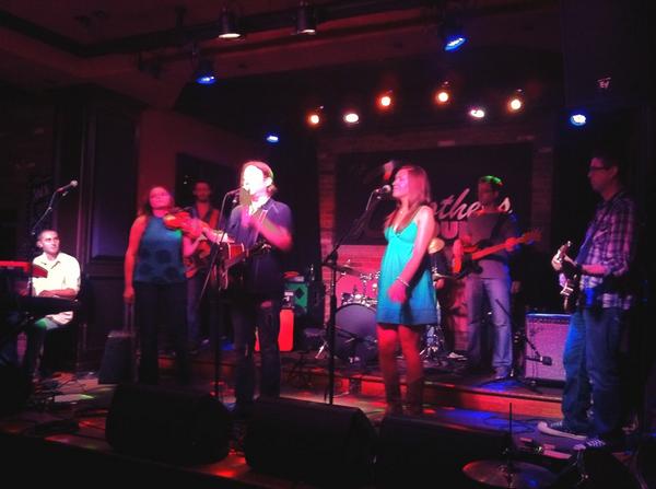 TheAnimalElec's tweet photo. @jasonpmeyers killing it! http://t.co/P1JuSVUoQy