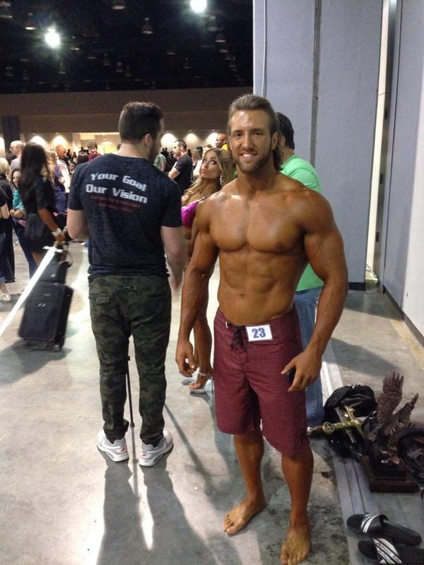 throneberry's tweet photo. Talk about motivation, seeing these bodies at the Arkansas State Body Building Competition! #MrArkansas http://t.co/UQIJaV1gZ4