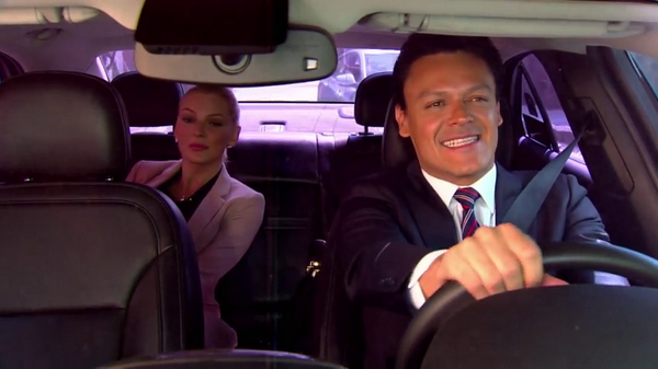 PedroFer_Fans's tweet photo. #CAPTURAS 12 #HastaElFinDelMundo Capitulo 5 - @pedro_fer @MarjoDSousa Y ahora quien podria defenderme? #SuperChav http://t.co/XVVK9r5p1C